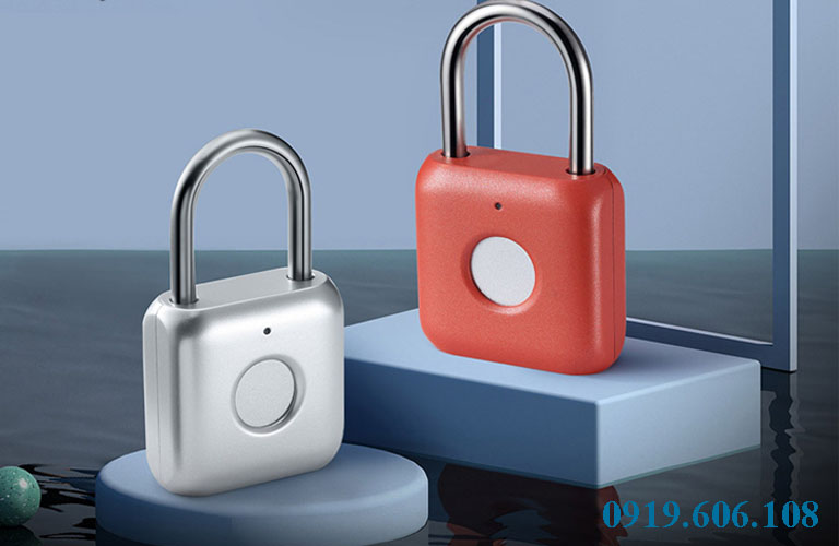Khóa cửa vân tay Kaadas M100 nhỏ gọn, giá rẻ