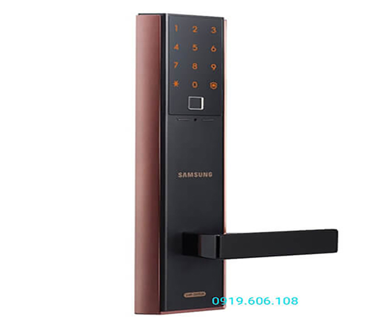Khóa cửa vân tay Samsung SHP-DH538MU/EN có dung lượng pin lớn, sử dụng lâu dài