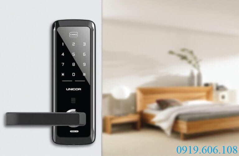 Khóa thẻ từ Unicor Titan 3250SK sở hữu nhiều ưu điểm vượt trội, giúp bạn hoàn toàn yên tâm khi sử dụng