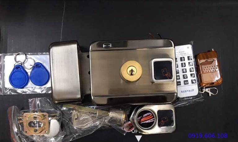Khóa cửa thẻ từ Viro Smart VR-1200
